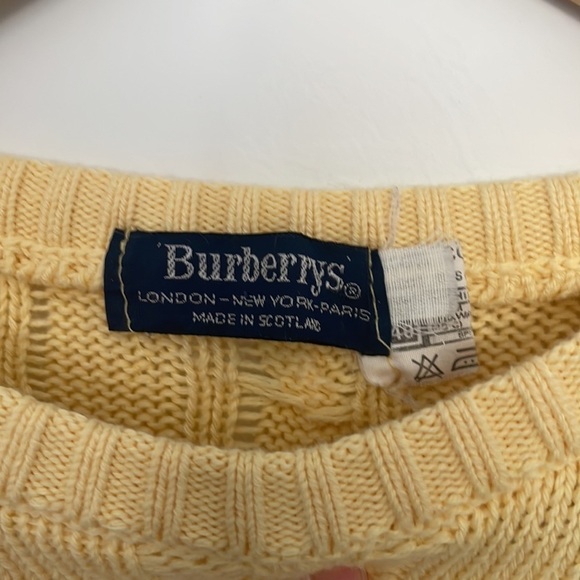 Vintage BURBERRY “Burberry’s” Yellow Cable Knit Sweater - XL - Picture 2 of 3